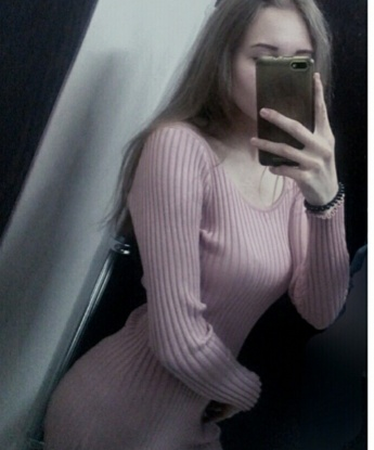 У меня есть опыт и множество услуг, чтобы удовлетворить твои желания. Я гарантирую, что подарю тебе незабываемые моменты нашего свидания. В Москве я живу и готова встретиться с тобой в любом удобном месте. Записывайся ко мне и увидишь, как я могу сделать твои фантазии реальностью. ✨🔥 Ты не пожалеешь о нашей встрече. Отзывы и фото доступны по запросу. Алиночка