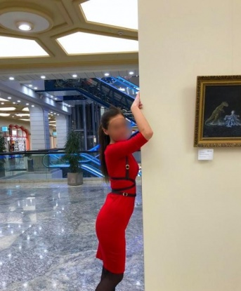 Живу в Москве и предлагаю широкий спектр услуг для твоего удовольствия. Я гарантирую комфорт, доверие и полное удовлетворение. 🔥
💋 Мои возможности безграничны! Нежные ласки, горячие поцелуи и страстный секс - это только начало. Я умею удовлетворять мужчину на высшем уровне, исполнять тайные желания и фантазии. Моя соблазнительная внешность и опыт не оставят тебя равнодушным. 💦
🌟 Отзывы моих клиентов - лучшее подтверждение моей профессиональности. Я всегда стремлюсь к максимальной удовлетворенности каждого мужчины, который обращается ко мне. Доверься мне и ты откроешь новые грани наслаждения. 🌹
📸 На фото ты сможешь увидеть мои прекрасные формы и сексуальное тело, которые обещают тебе незабываемые моменты. Со мной ты почувствуешься настоящим мужчиной, получишь океан удовольствия и расслабления. Я готова стать твоей самой яркой фантазией. 😉
💕 Жду тебя в Москве, чтобы превратить нашу встречу в незабываемую потаскушку. Не откладывай наслаждение на завтра, обращайся ко мне сейчас и открой новые грани удовольствия. Позволь себе погрузиться в мир настоящего удовольствия и наслаждения вместе со мной. Целую! 💋 Даша